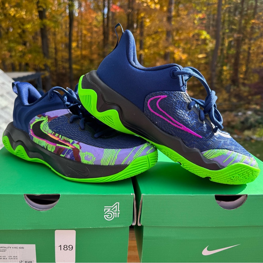 Nike Giannis Immorality 4, Sneakers in Purple/Blue and Neon Green, Youth 5